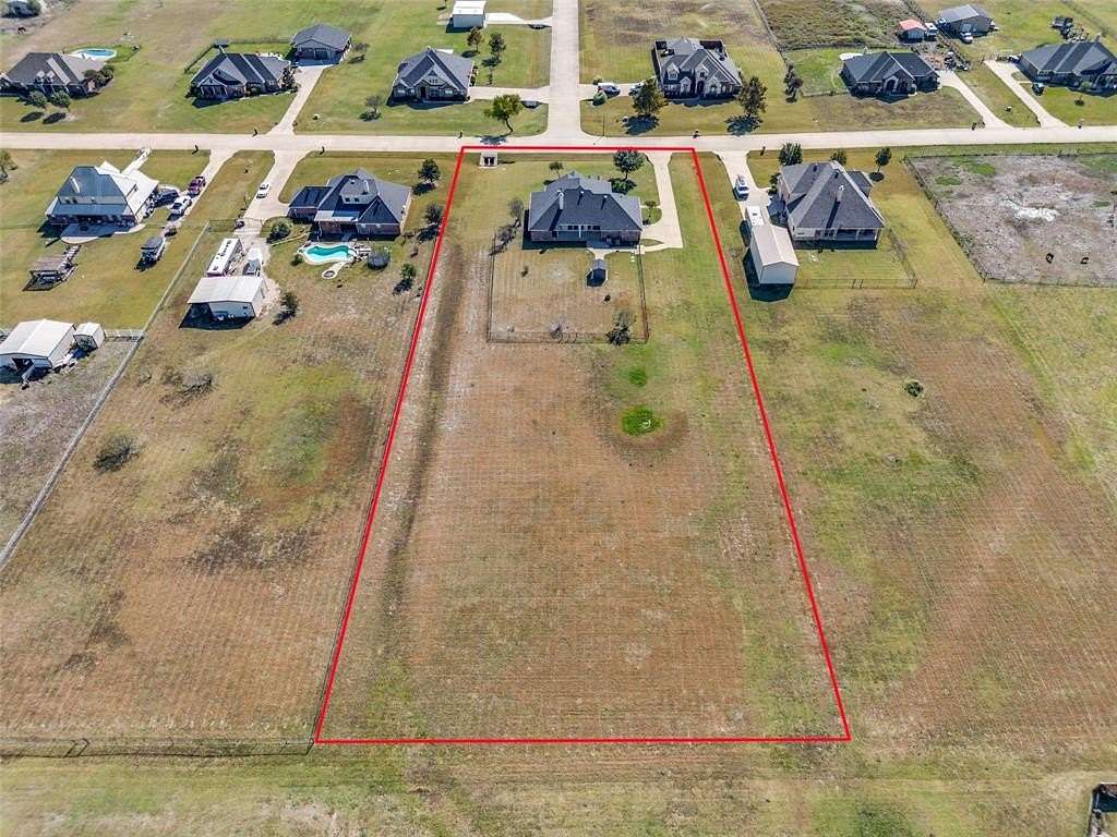 1.55 Acres of Land with Home for Sale in Royse City, Texas