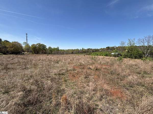 2.24 Acres of Residential Land for Sale in Wellford, South Carolina