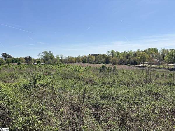 2.32 Acres of Residential Land for Sale in Wellford, South Carolina