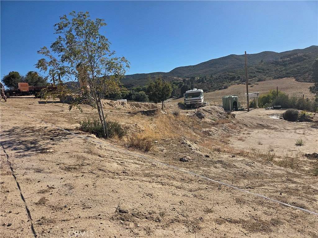 0.18 Acres of Residential Land for Sale in Elizabeth Lake, California