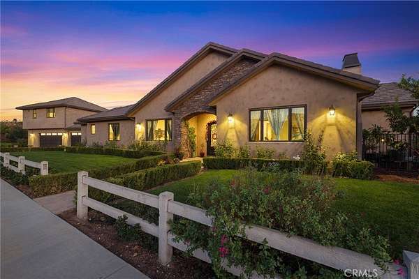 3.27 Acres of Residential Land with Home for Sale in Simi Valley, California