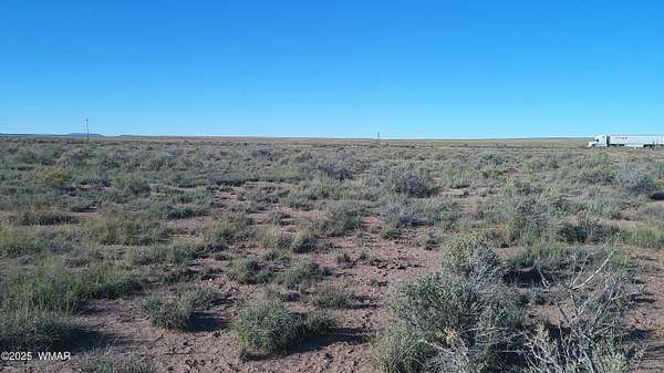 1 Acre of Mixed-Use Land for Sale in Holbrook, Arizona