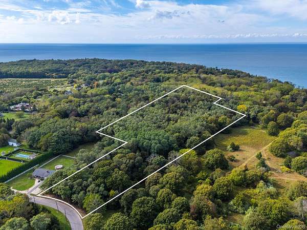 9.5 Acres of Residential Land for Sale in Southold, New York