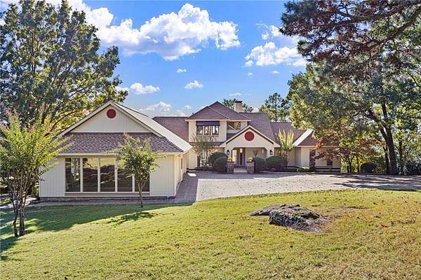 2 Acres of Land with Home for Sale in Russellville, Arkansas