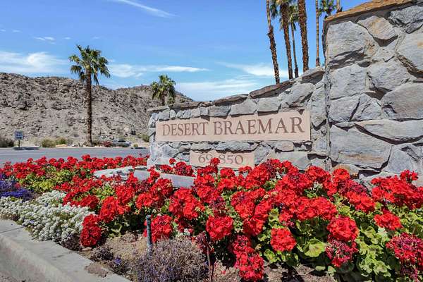 12.3 Acres of Land with Home for Sale in Rancho Mirage, California