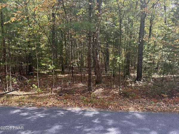 0.3 Acres of Land for Sale in Dingmans Ferry, Pennsylvania