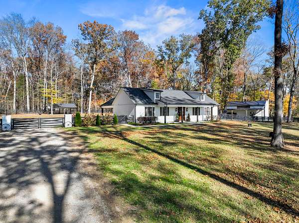 2.5 Acres of Residential Land with Home for Sale in Chapel Hill, Tennessee