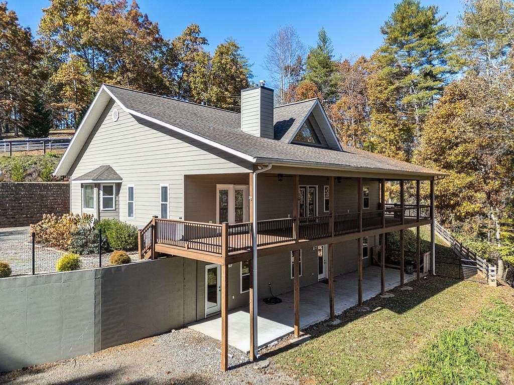 11.1 Acres of Land with Home for Sale in Murphy, North Carolina