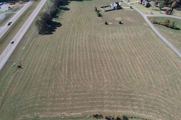 11.3 Acres of Land for Sale in Paris, Tennessee