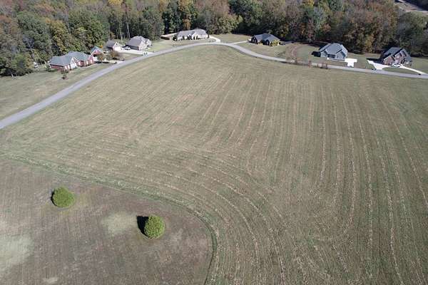 11.3 Acres of Land for Sale in Paris, Tennessee