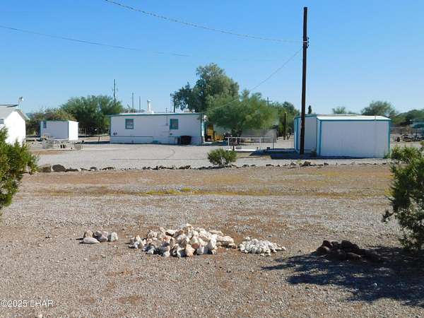 2.54 Acres of Residential Land with Home for Sale in Quartzsite, Arizona