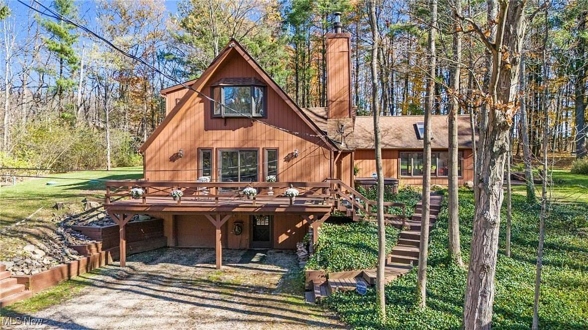 3.28 Acres of Residential Land with Home for Sale in Chardon, Ohio