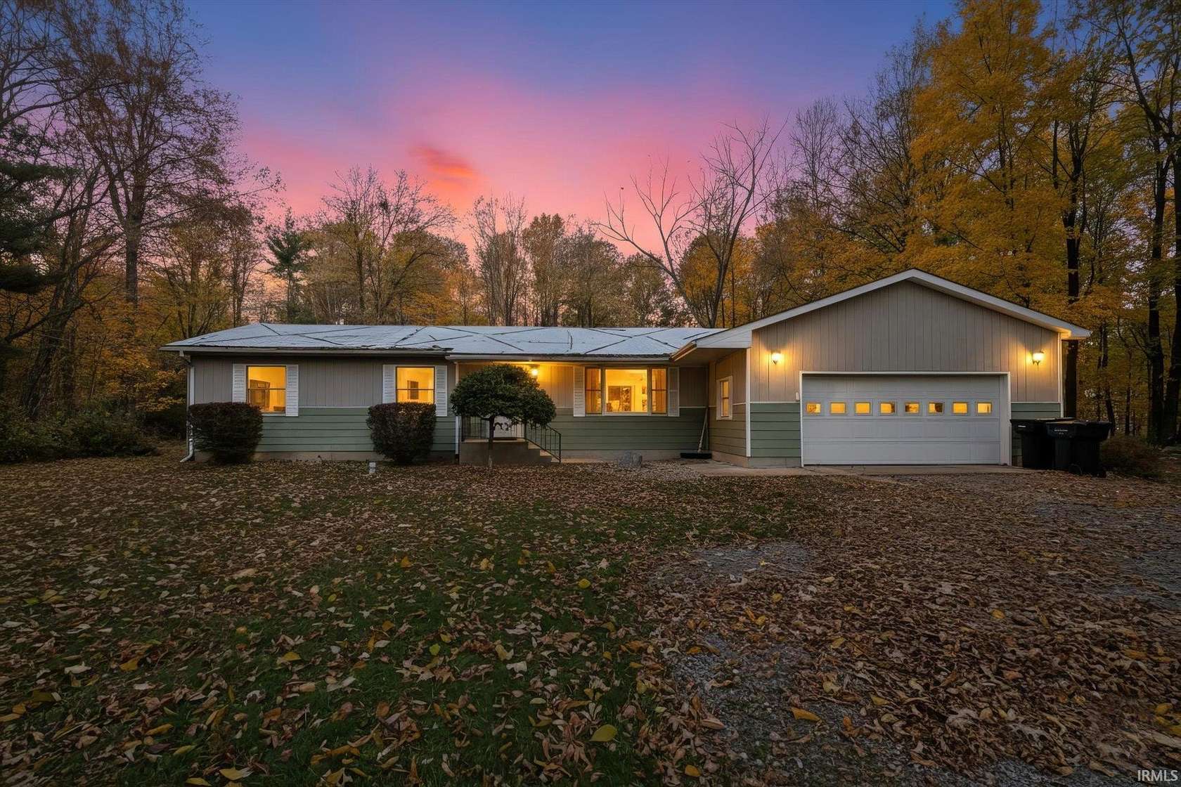 5 Acres of Residential Land with Home for Sale in Walkerton, Indiana