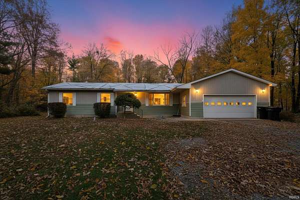 5 Acres of Residential Land with Home for Sale in Walkerton, Indiana