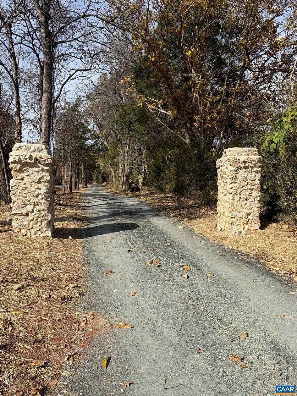 21.7 Acres of Recreational Land for Sale in Amherst, Virginia