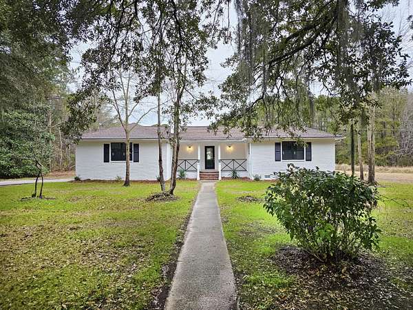 2.2 Acres of Residential Land with Home for Sale in McClellanville, South Carolina