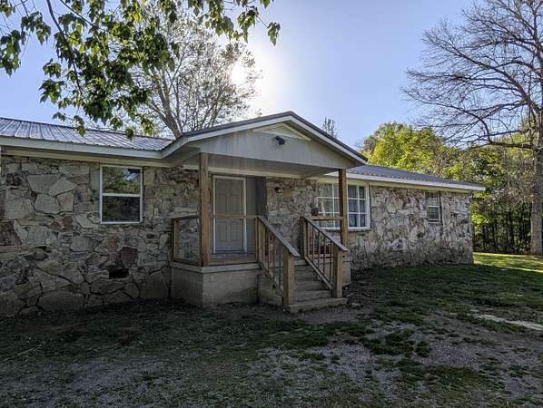 1.77 Acres of Land with Home for Sale in Dunlap, Tennessee