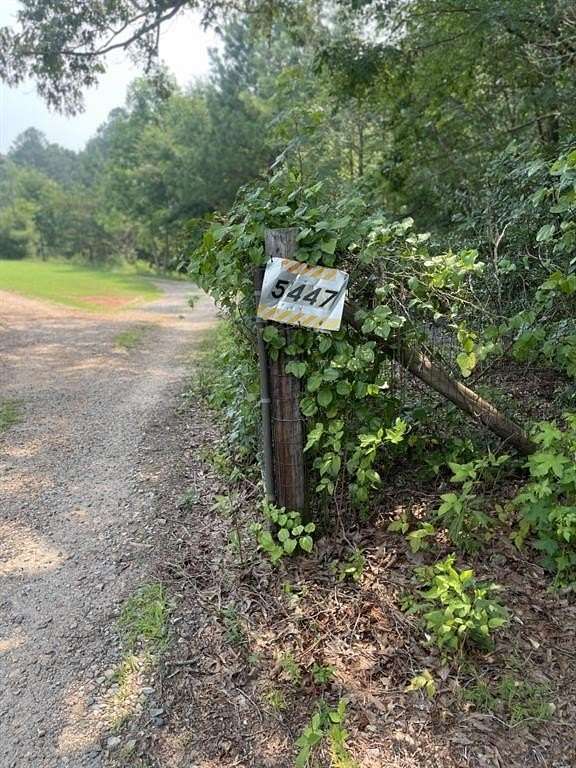 13.4 Acres of Land for Sale in Braselton, Georgia