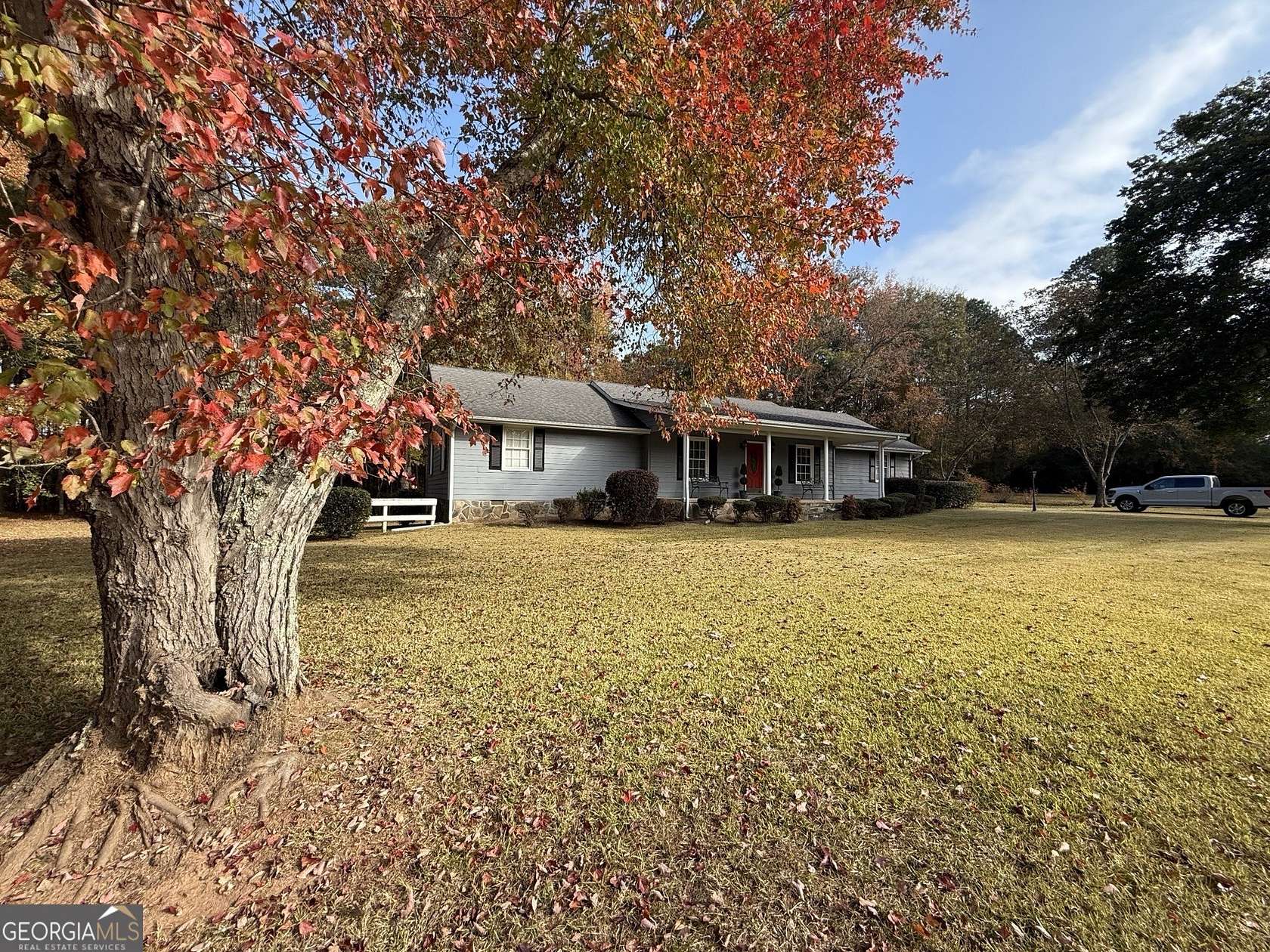 2.2 Acres of Residential Land with Home for Lease in Newnan, Georgia