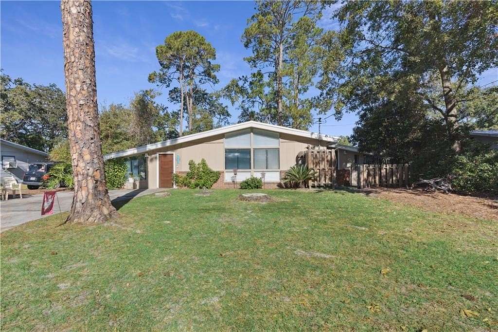 0.19 Acres of Residential Land with Home for Sale in Brunswick, Georgia