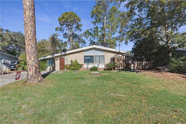 0.19 Acres of Residential Land with Home for Sale in Brunswick, Georgia