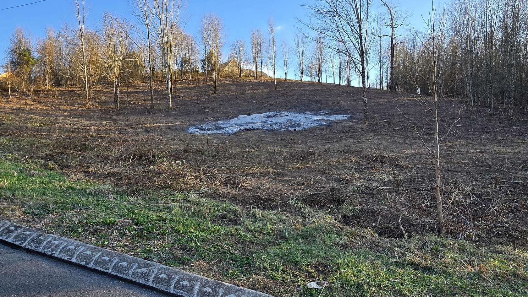 0.95 Acres of Residential Land for Sale in Dunlap, Tennessee