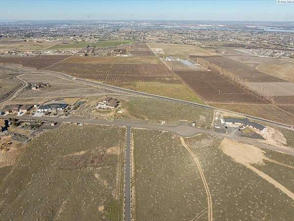 10 Acres of Residential Land for Sale in Kennewick, Washington