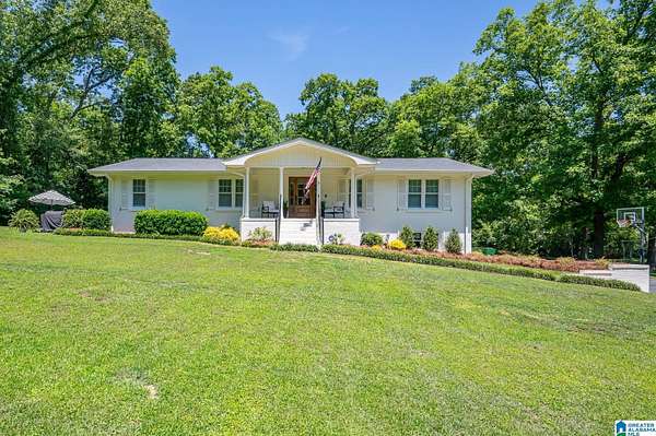 1.6 Acres of Land with Home for Sale in Leeds, Alabama