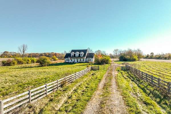 5 Acres of Residential Land with Home for Sale in Springfield, Ohio