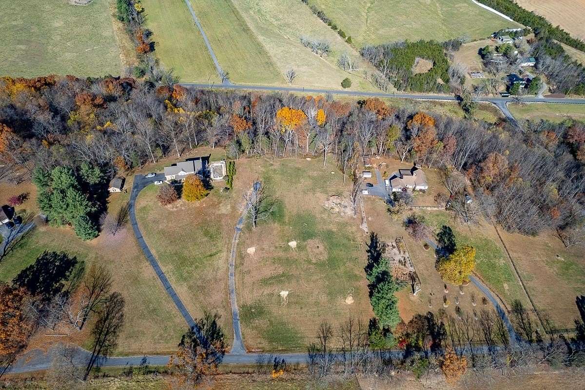 5.13 Acres of Residential Land for Sale in Mount Sidney, Virginia