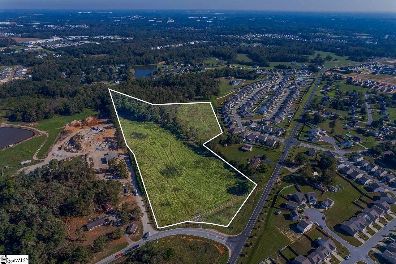 22 Acres of Mixed-Use Land for Sale in Woodruff, South Carolina