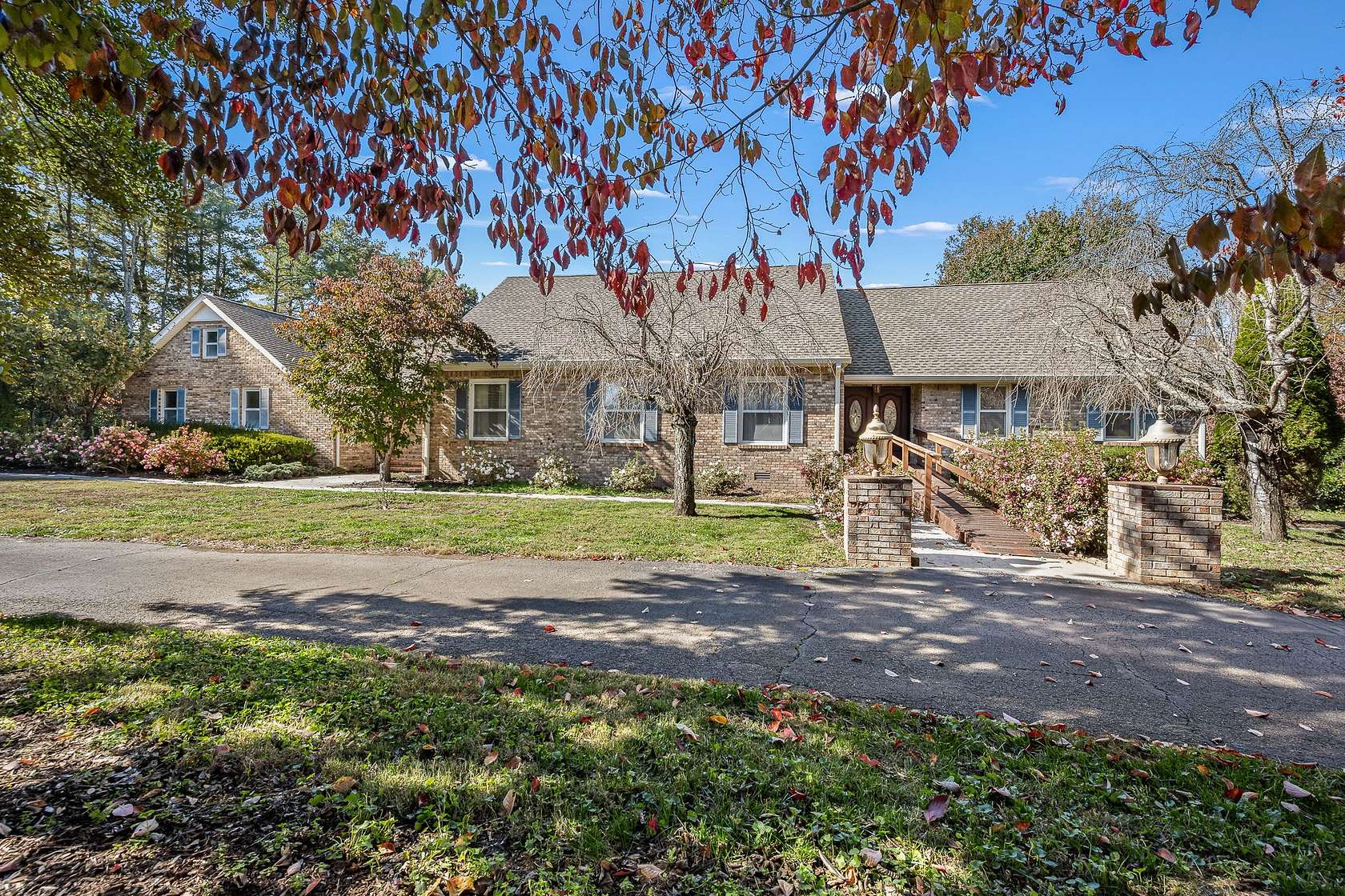 5.64 Acres of Residential Land with Home for Sale in Tullahoma, Tennessee