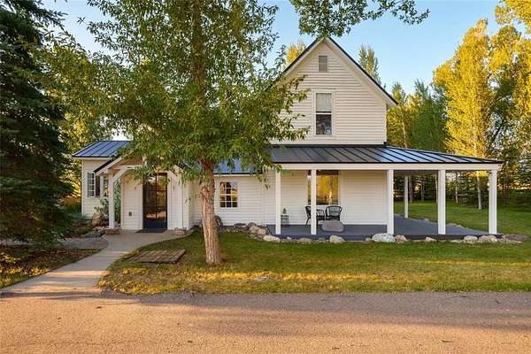 10.6 Acres of Land with Home for Sale in Steamboat Springs, Colorado