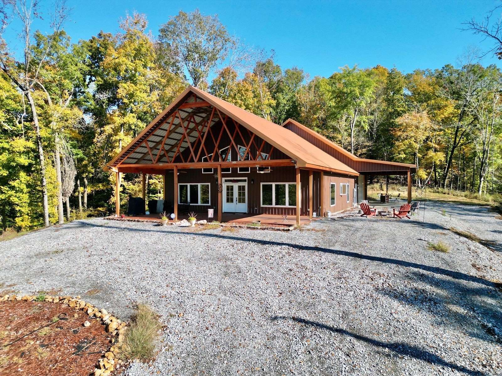 7.9 Acres of Land with Home for Auction in Cadiz, Kentucky