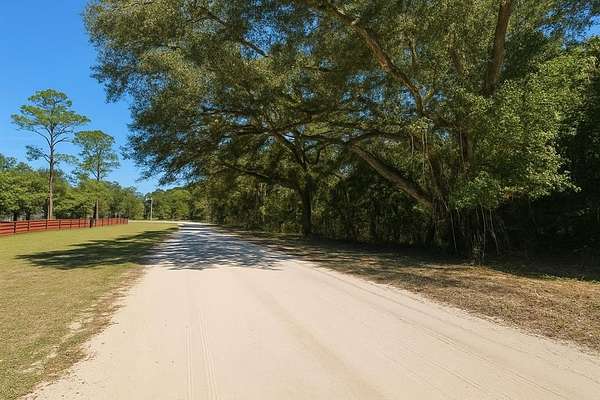 4.77 Acres of Residential Land for Sale in Old Town, Florida