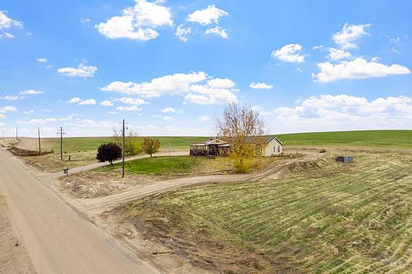 2.35 Acres of Residential Land with Home for Sale in Caldwell, Idaho