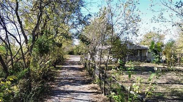 4.81 Acres of Residential Land with Home for Sale in Sapulpa, Oklahoma