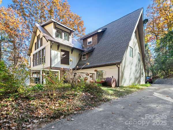 2.24 Acres of Residential Land with Home for Sale in Candler, North Carolina