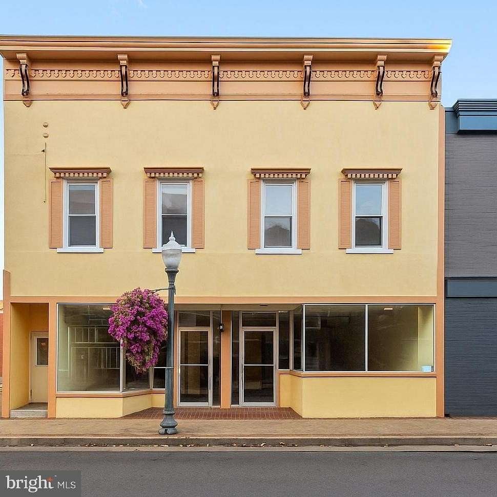 0.16 Acres of Mixed-Use Land for Sale in Front Royal, Virginia