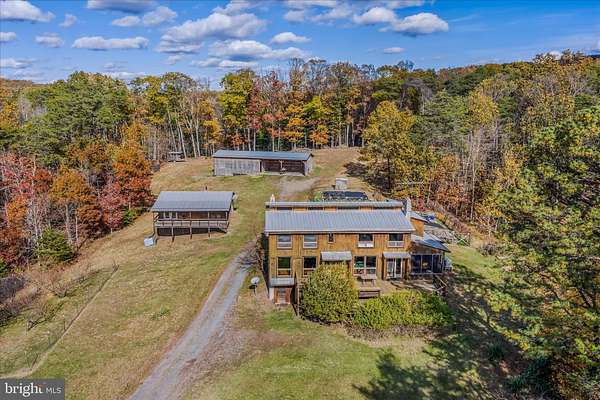 32.1 Acres of Land with Home for Sale in Berkeley Springs, West Virginia