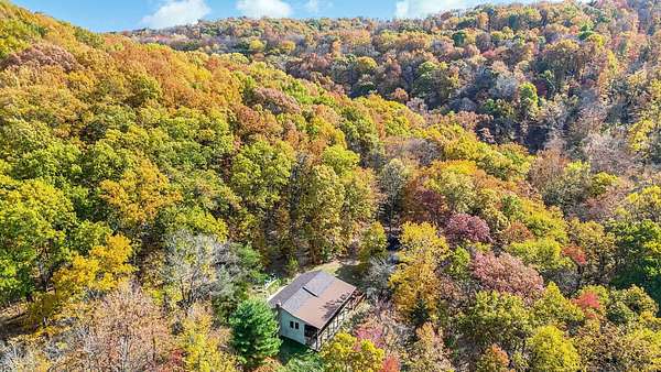 26 Acres of Recreational Land with Home for Sale in Chillicothe, Ohio