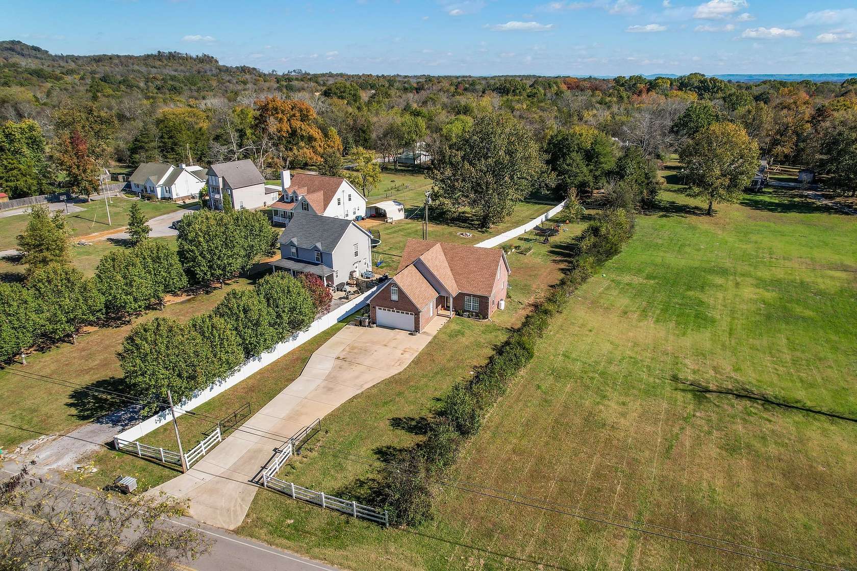 6.7 Acres of Land with Home for Sale in Rockvale, Tennessee