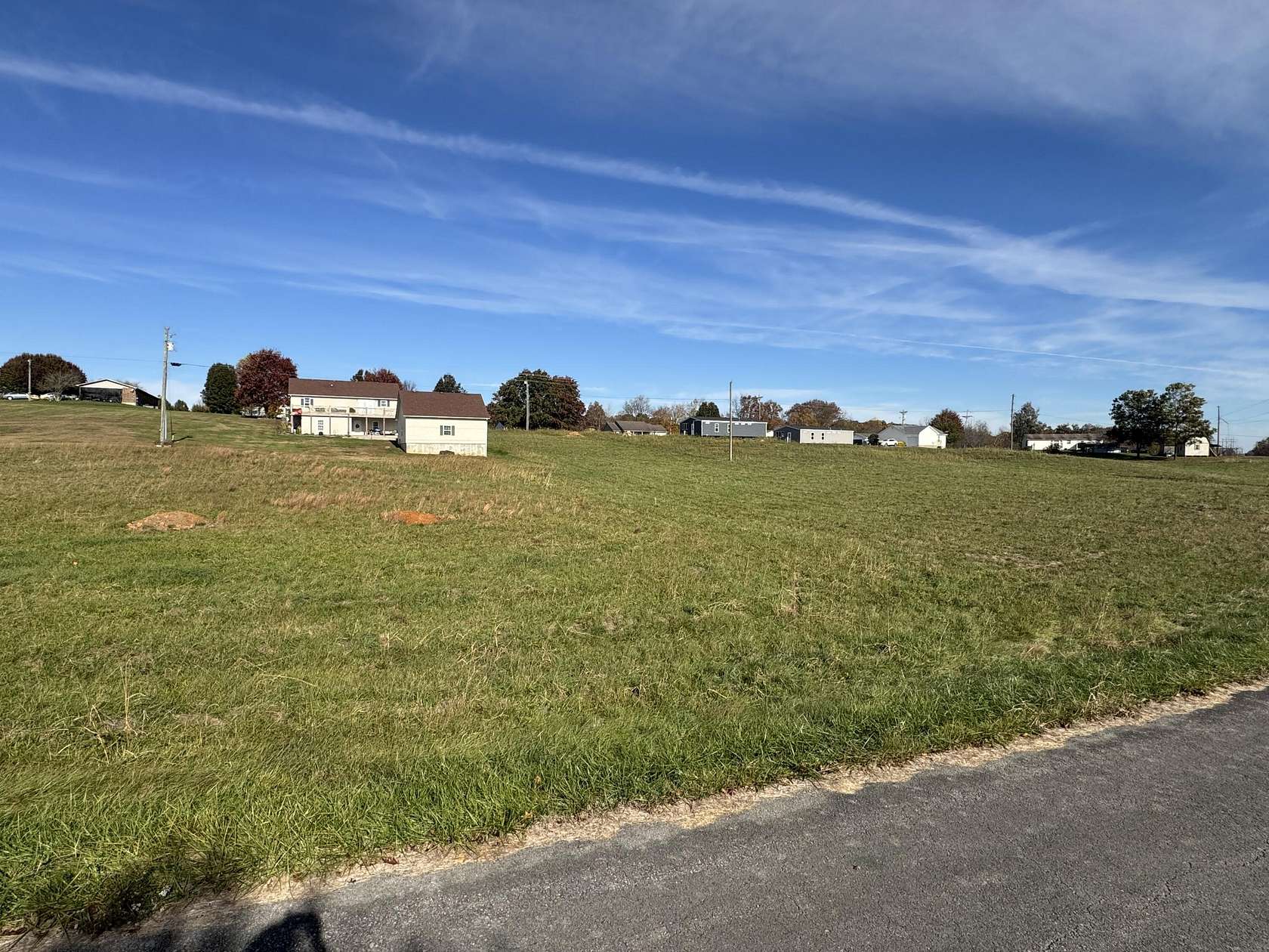 0.95 Acres of Residential Land for Sale in Jamestown, Kentucky