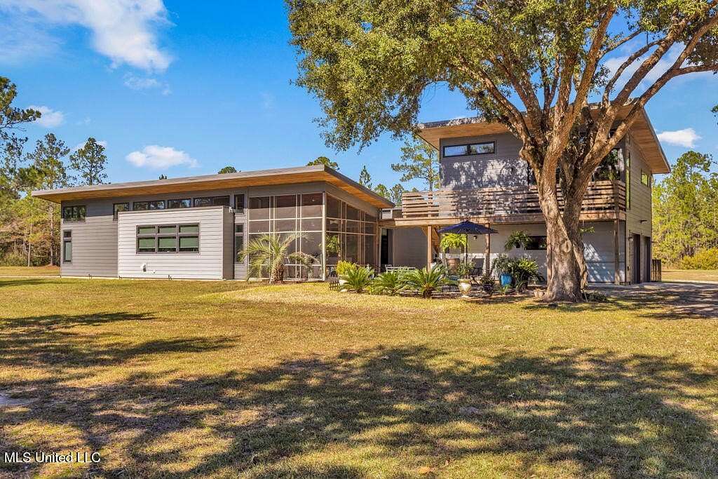 4.49 Acres of Residential Land with Home for Sale in Kiln, Mississippi