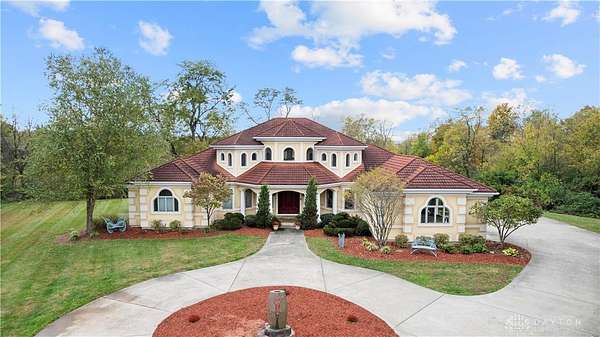 1.88 Acres of Residential Land with Home for Sale in Lebanon, Ohio