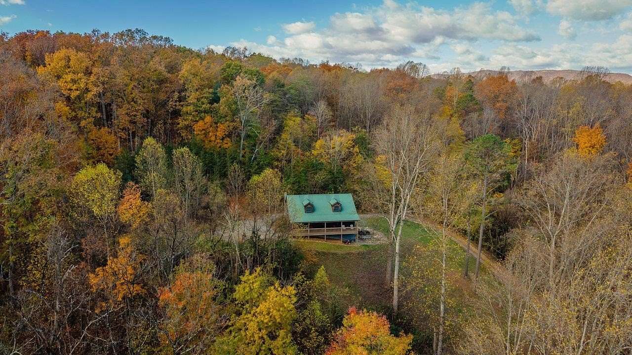 2.52 Acres of Residential Land with Home for Sale in Shenandoah, Virginia