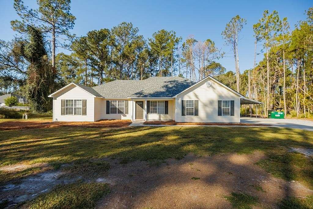2.22 Acres of Residential Land with Home for Sale in Valdosta, Georgia