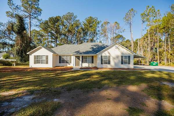 2.22 Acres of Residential Land with Home for Sale in Valdosta, Georgia