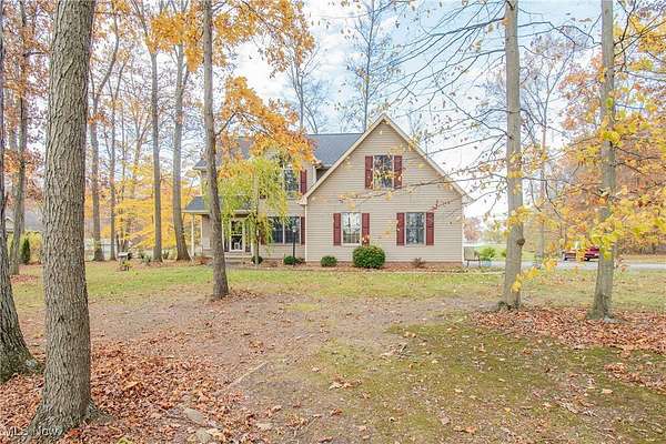 1.59 Acres of Residential Land with Home for Sale in Deerfield, Ohio