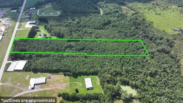 7 Acres of Residential Land for Sale in Greeleyville, South Carolina